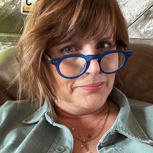 Meet your Posher, Teresa Marie - Picture 6 of 15